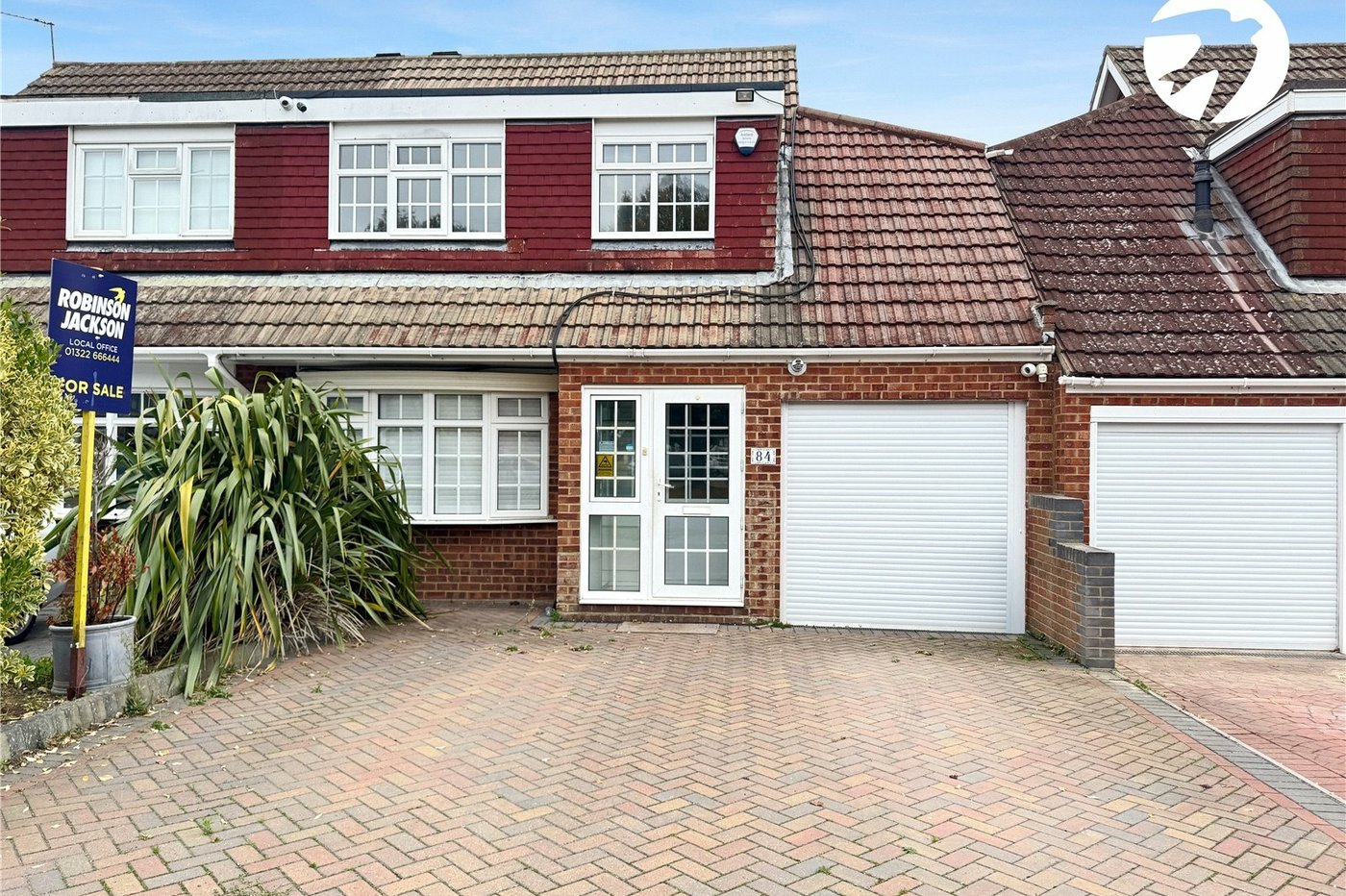 4 bedroom house for sale in Hextable | Robinson Jackson