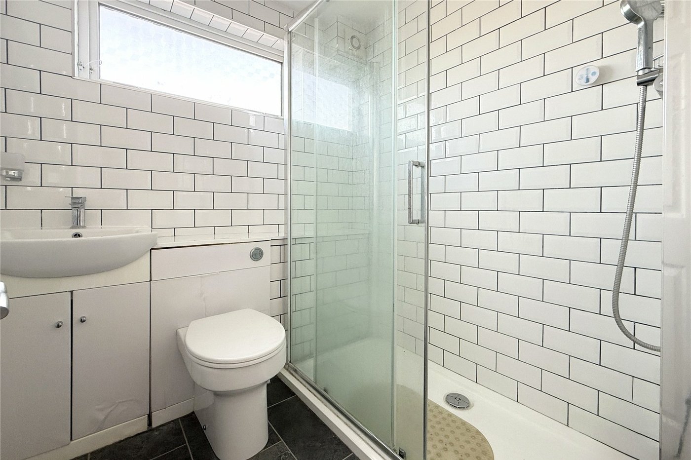 4 bedroom house for sale in Hextable | Robinson Jackson