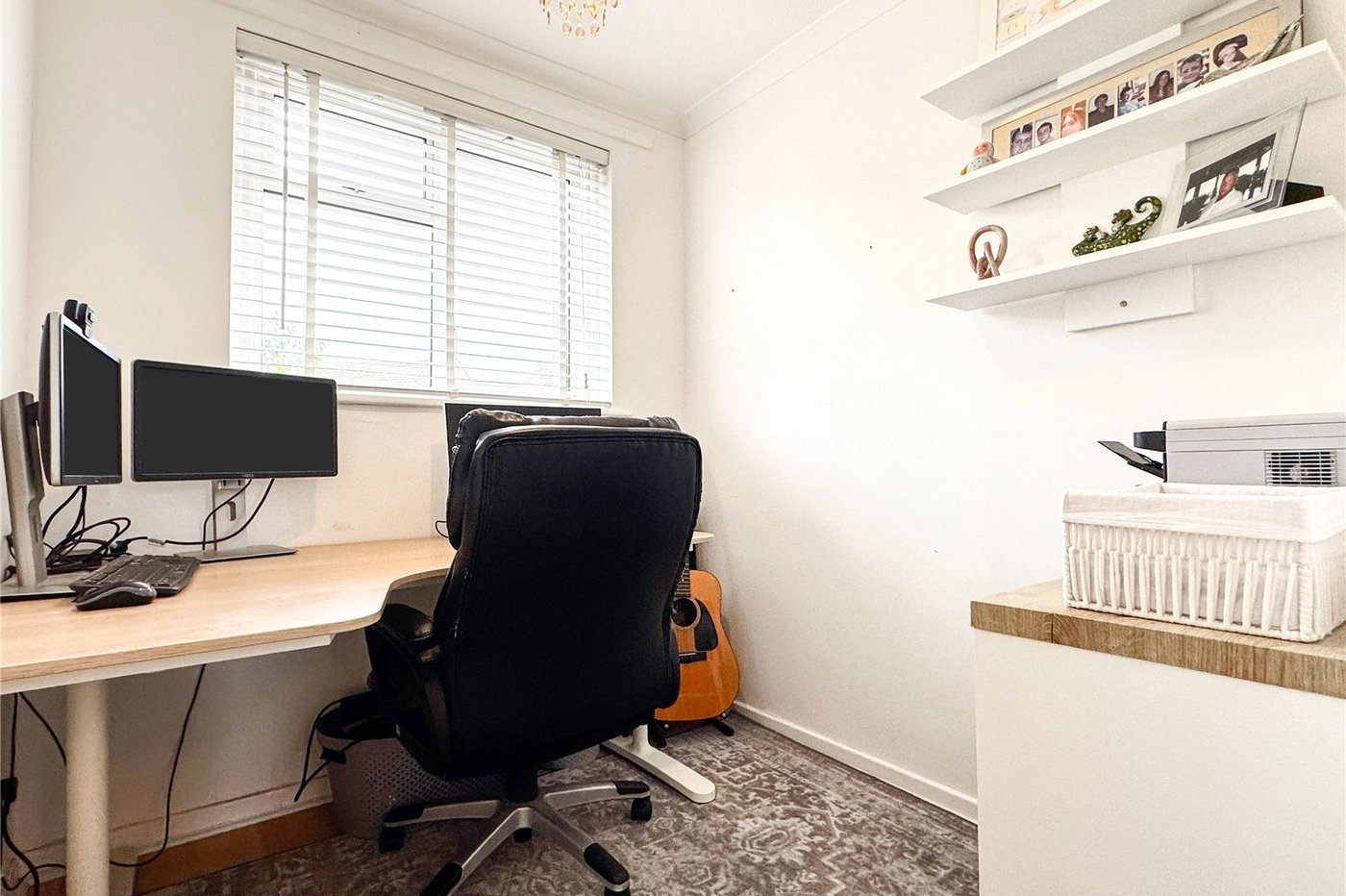 4 bedroom house for sale in Hextable | Robinson Jackson