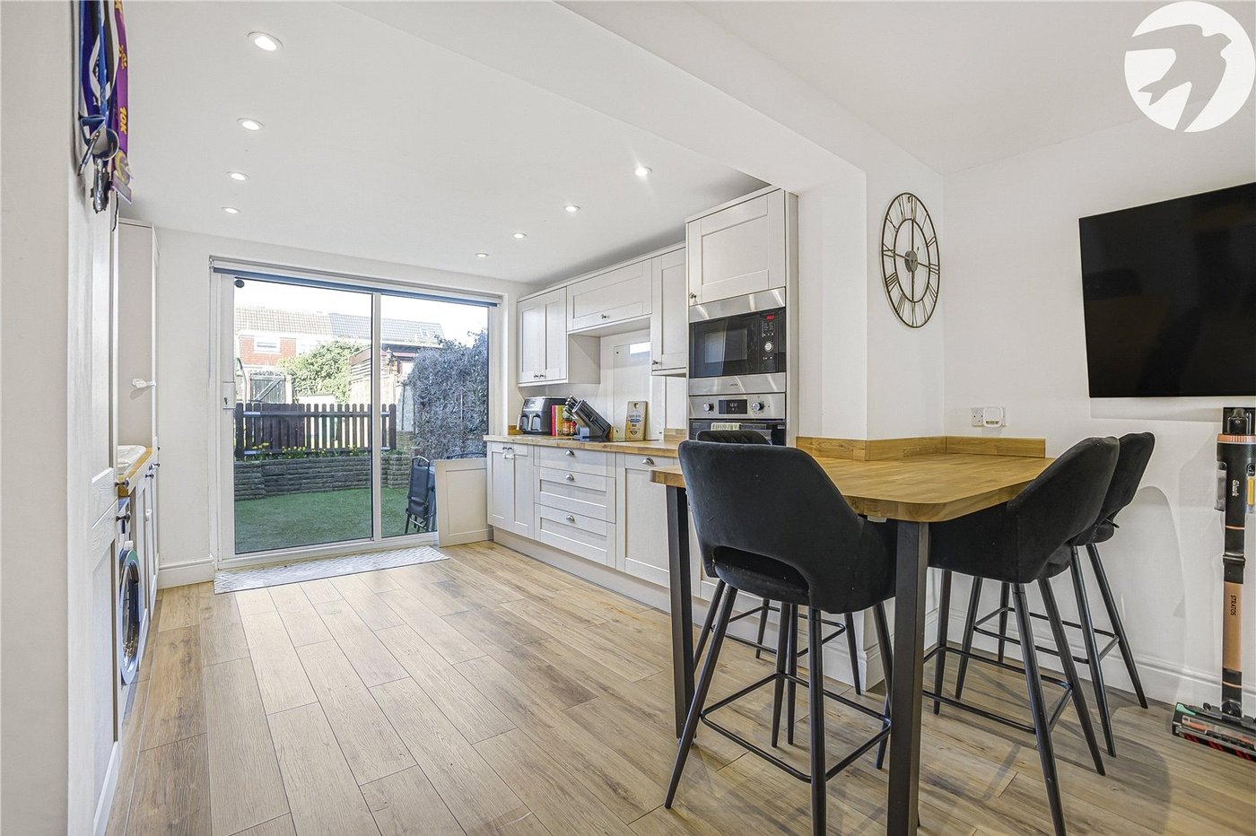 2 bedroom house for sale in Hextable | Robinson Jackson