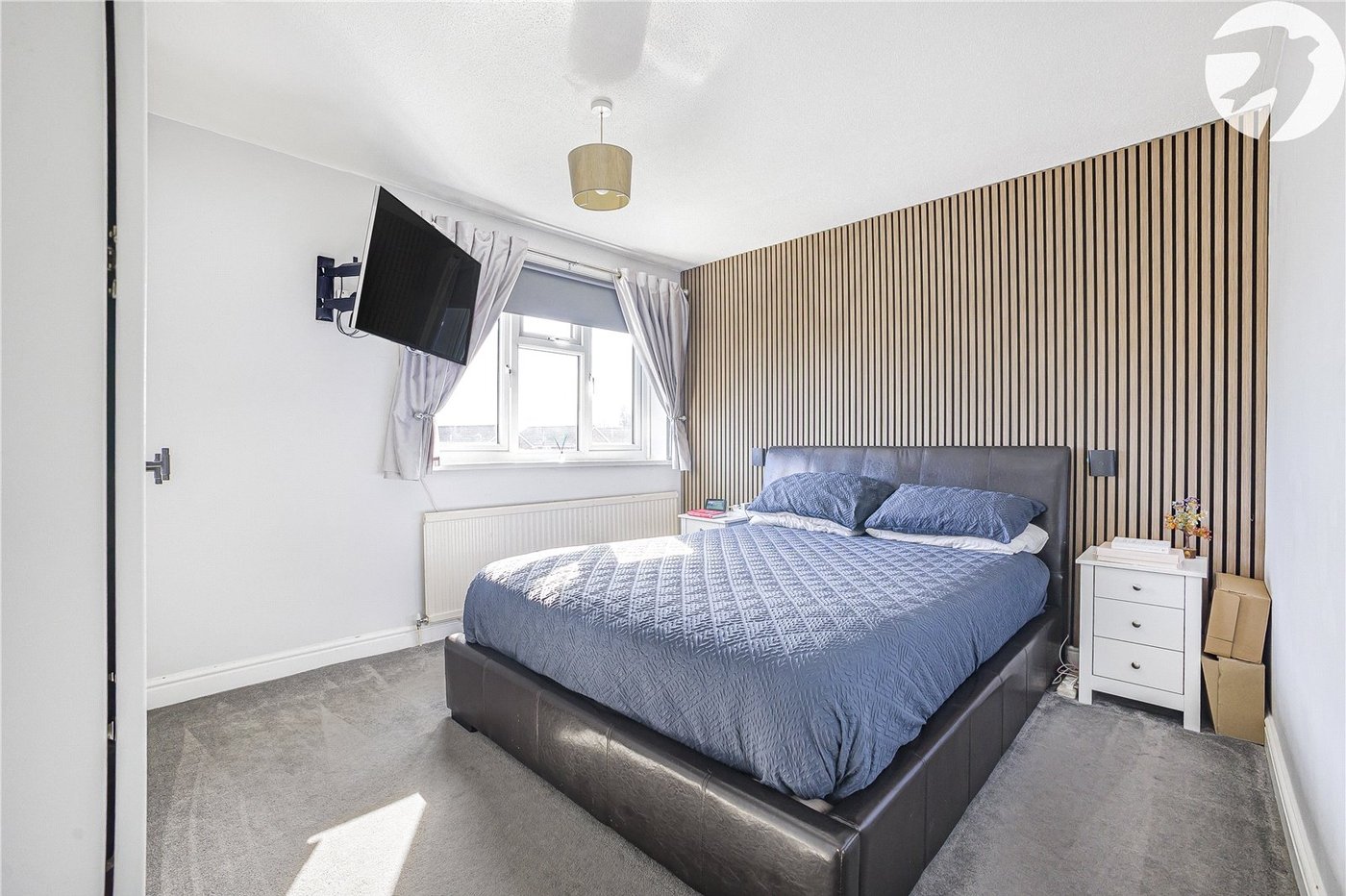 2 bedroom house for sale in Hextable | Robinson Jackson