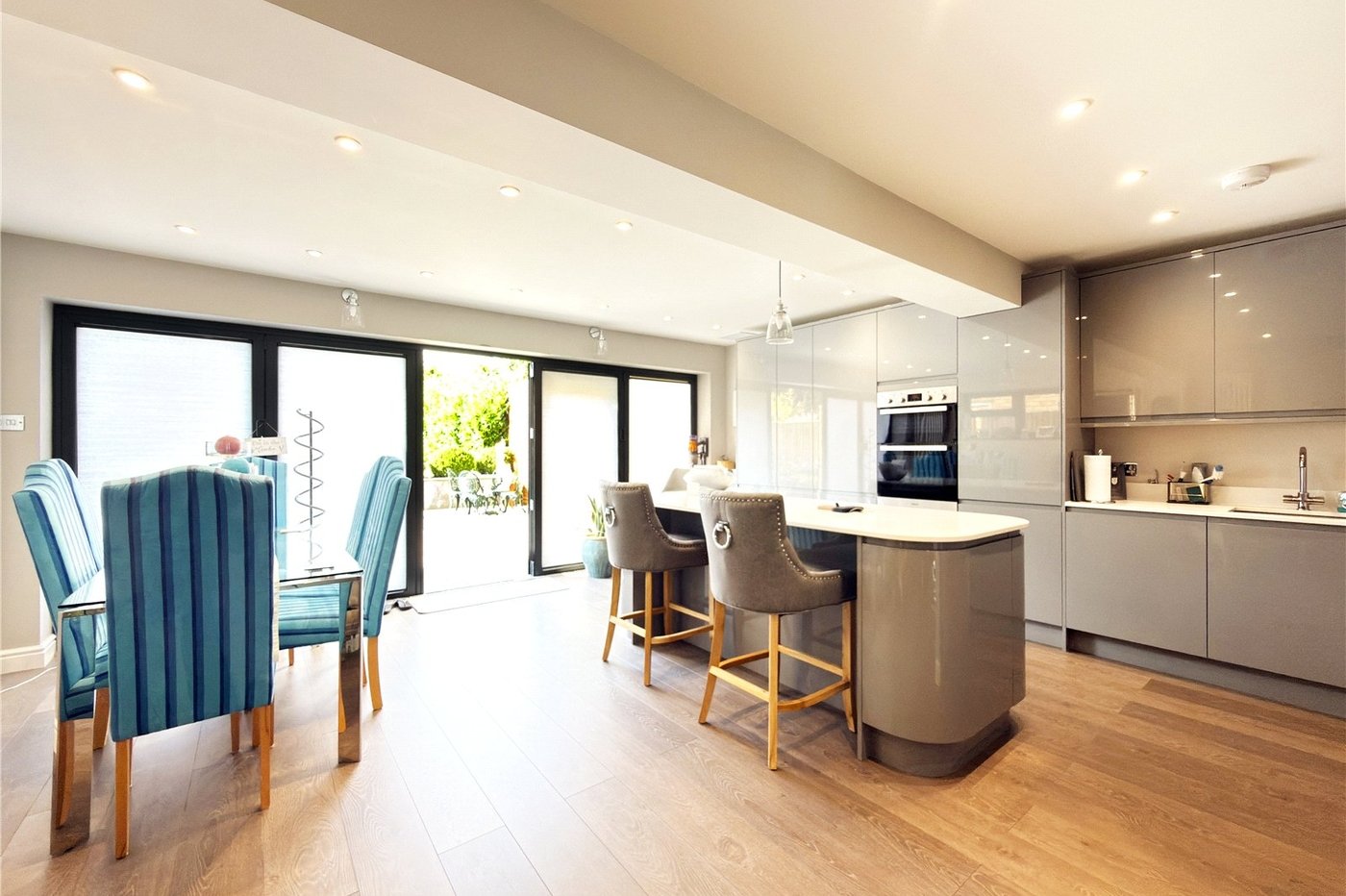 4 bedroom house for sale in Hextable | Robinson Jackson
