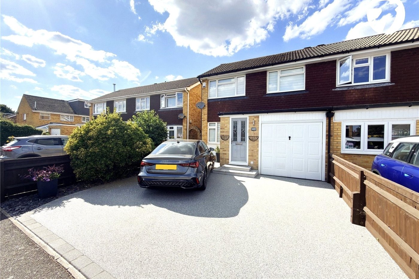 4 bedroom house for sale in Hextable | Robinson Jackson