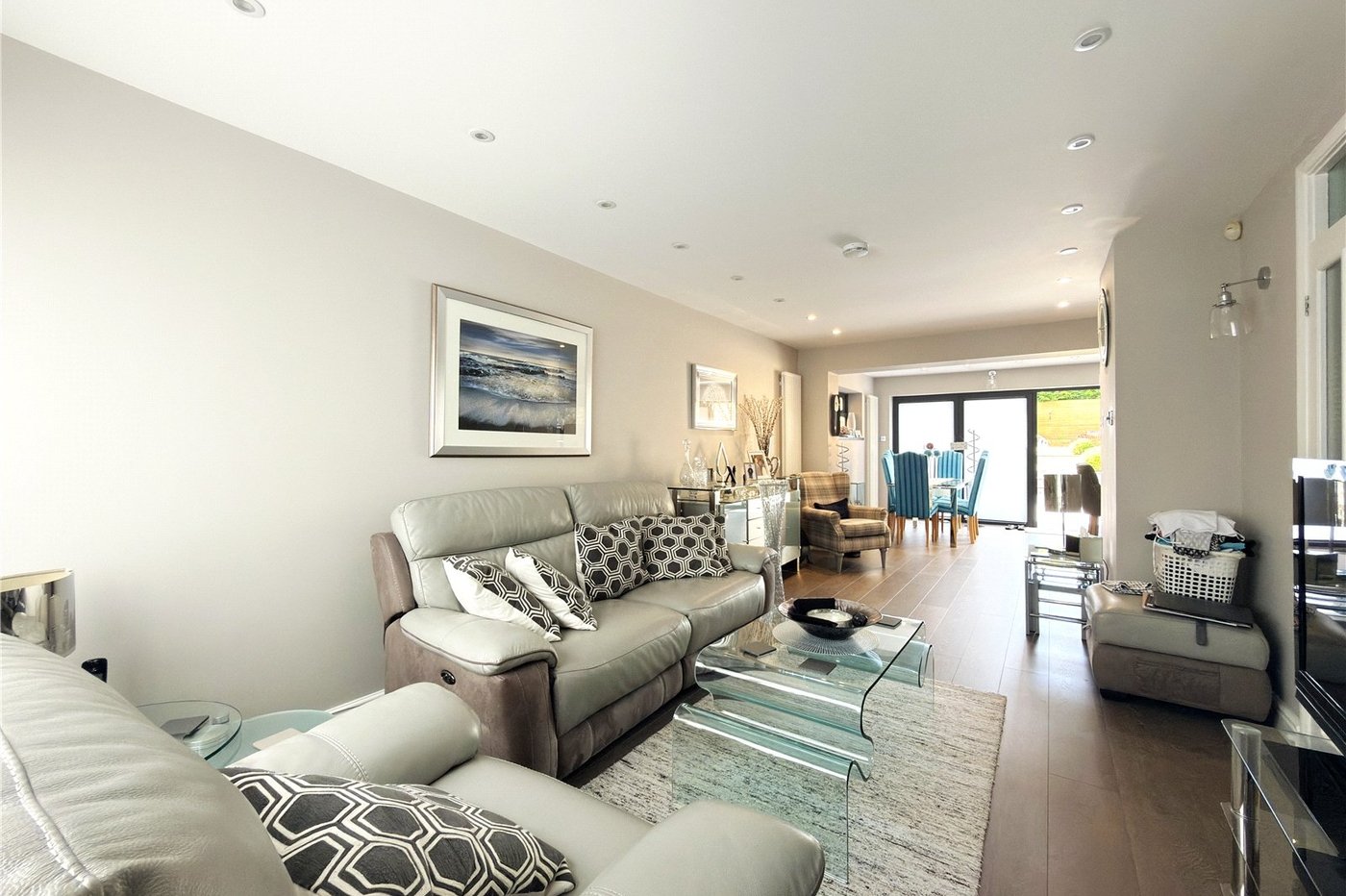 4 bedroom house for sale in Hextable | Robinson Jackson
