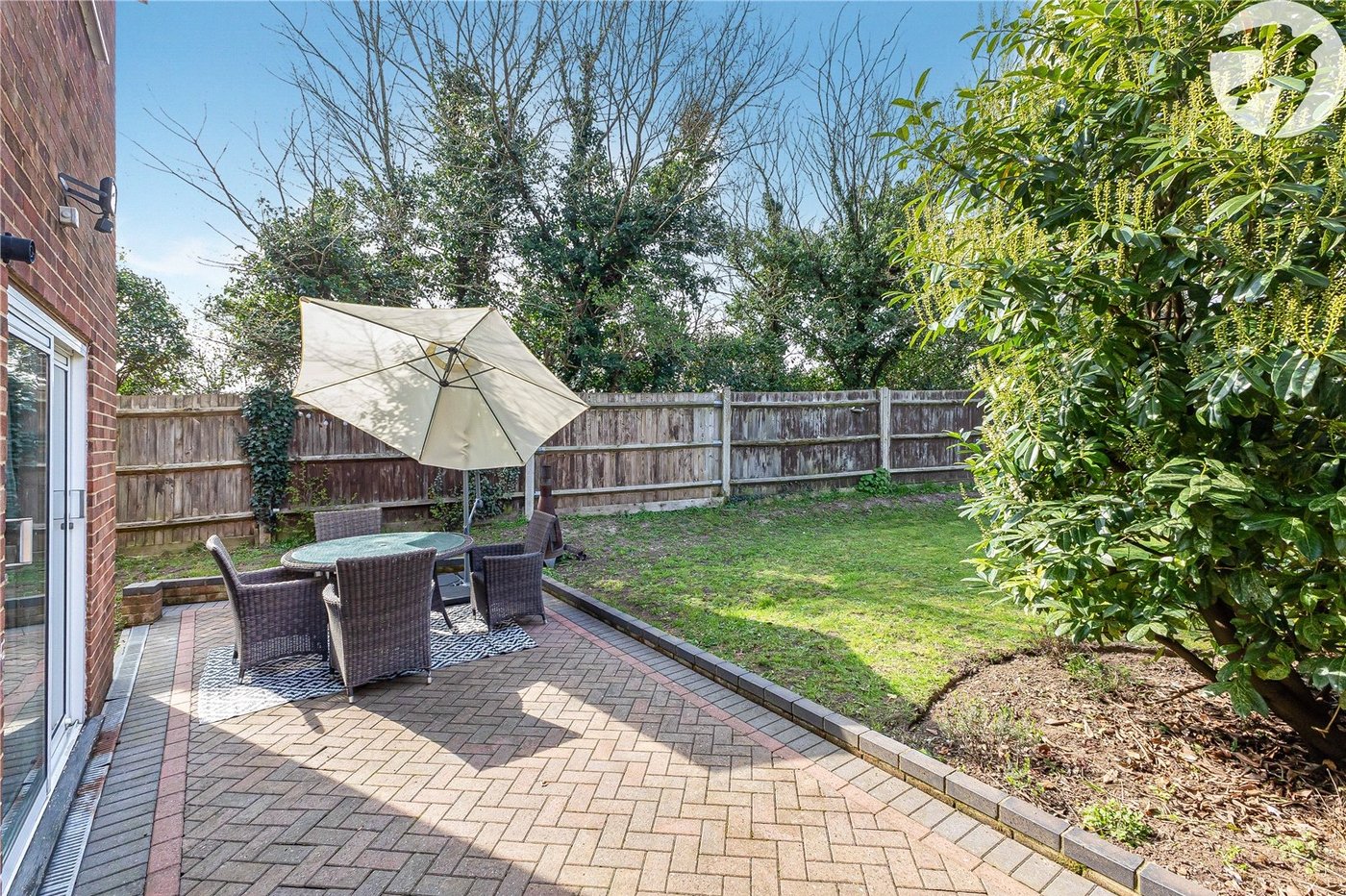 4 bedroom house for sale in Hextable | Robinson Jackson