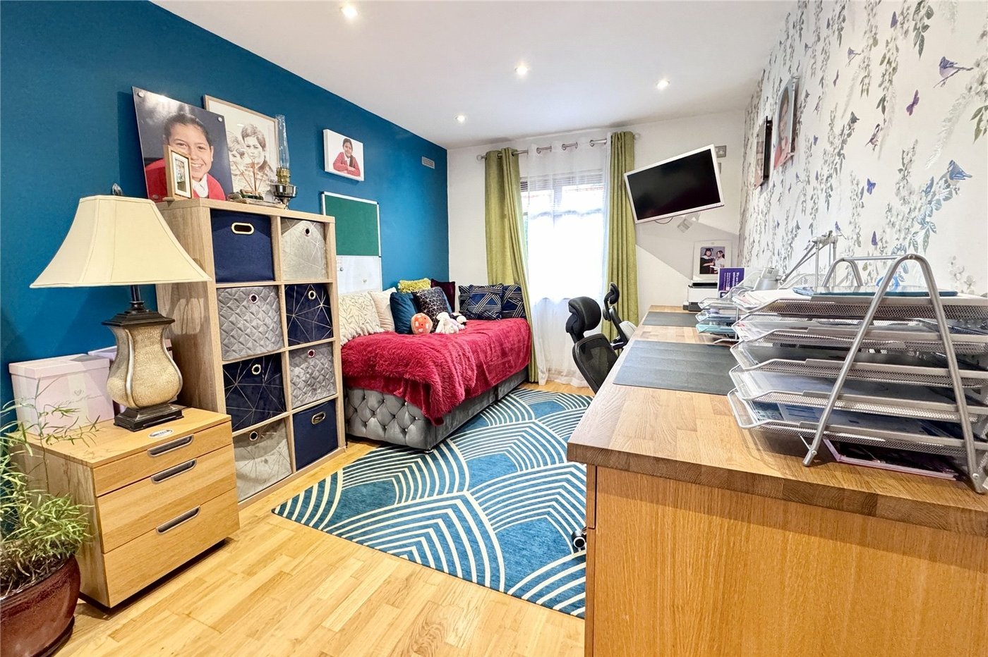 5 bedroom house for sale in Hextable | Robinson Jackson