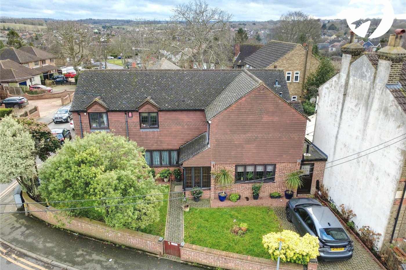 5 bedroom house for sale in Hextable | Robinson Jackson