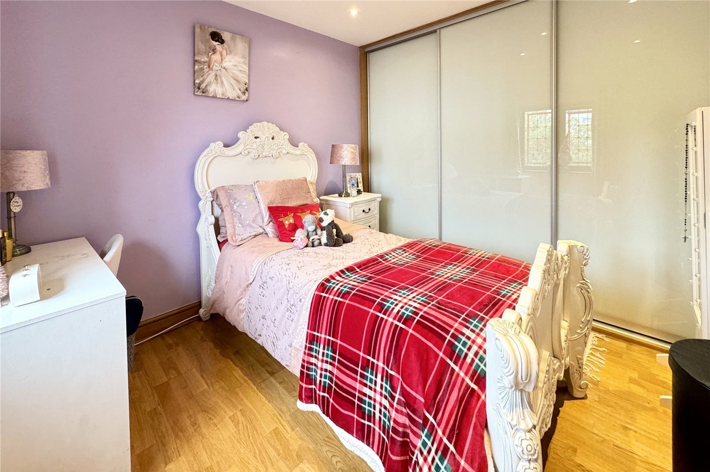 5 bedroom house for sale in Hextable | Robinson Jackson