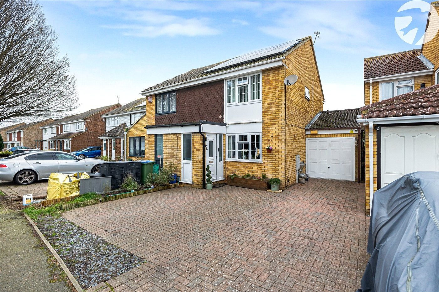 2 bedroom house for sale in Hextable | Robinson Jackson