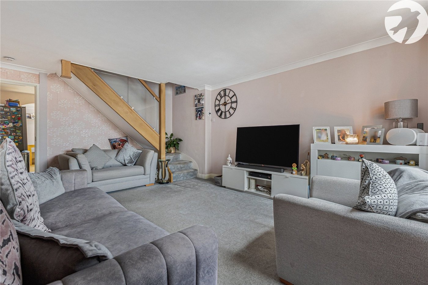 2 bedroom house for sale in Hextable | Robinson Jackson