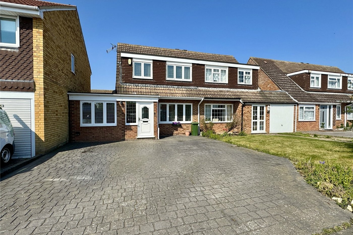 3 bedroom house for sale in Hextable | Robinson Jackson