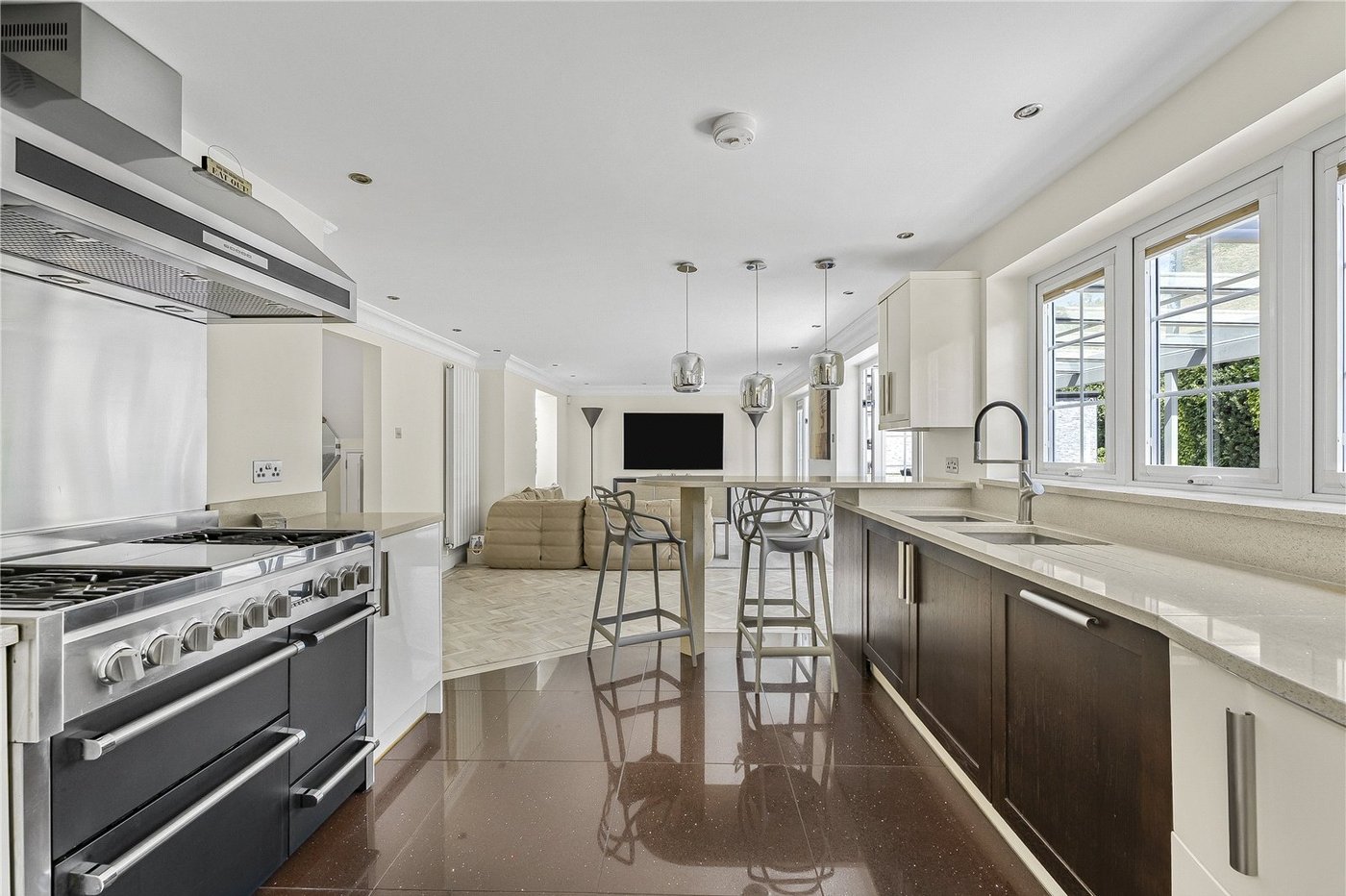 4 bedroom house for sale in Hextable | Robinson Jackson