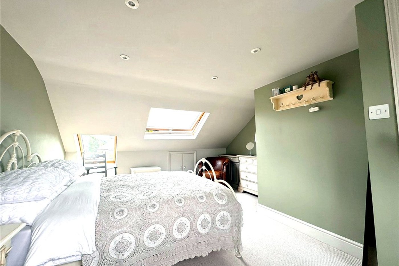3 bedroom house for sale in Bromley | Robinson Jackson