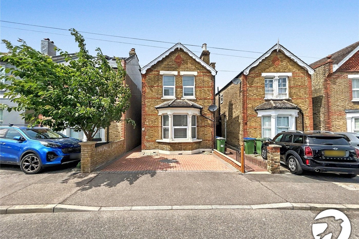 2 bedroom house for sale in Sidcup | Robinson Jackson