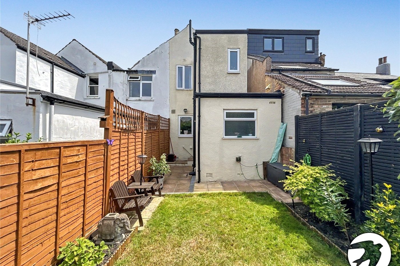 2 bedroom house for sale in Sidcup | Robinson Jackson