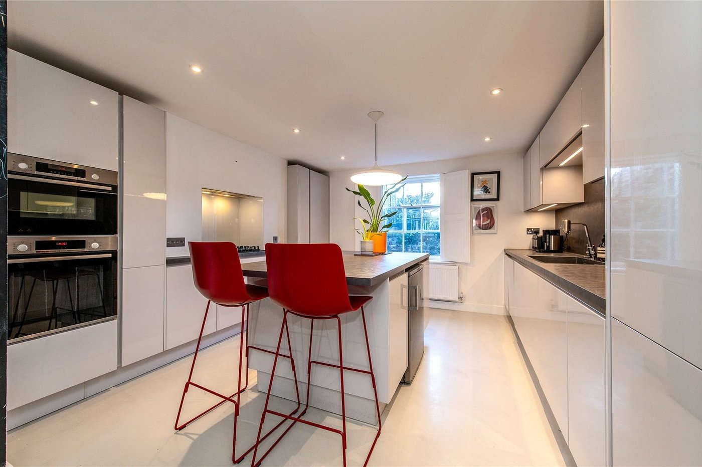 4 bedroom house for sale in Gravesend | Robinson Michael & Jackson