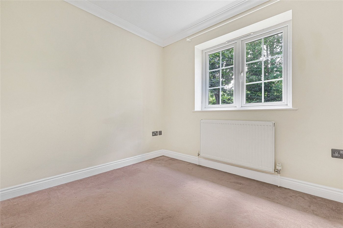 4 bedroom house for sale in Strood | Robinson Michael & Jackson