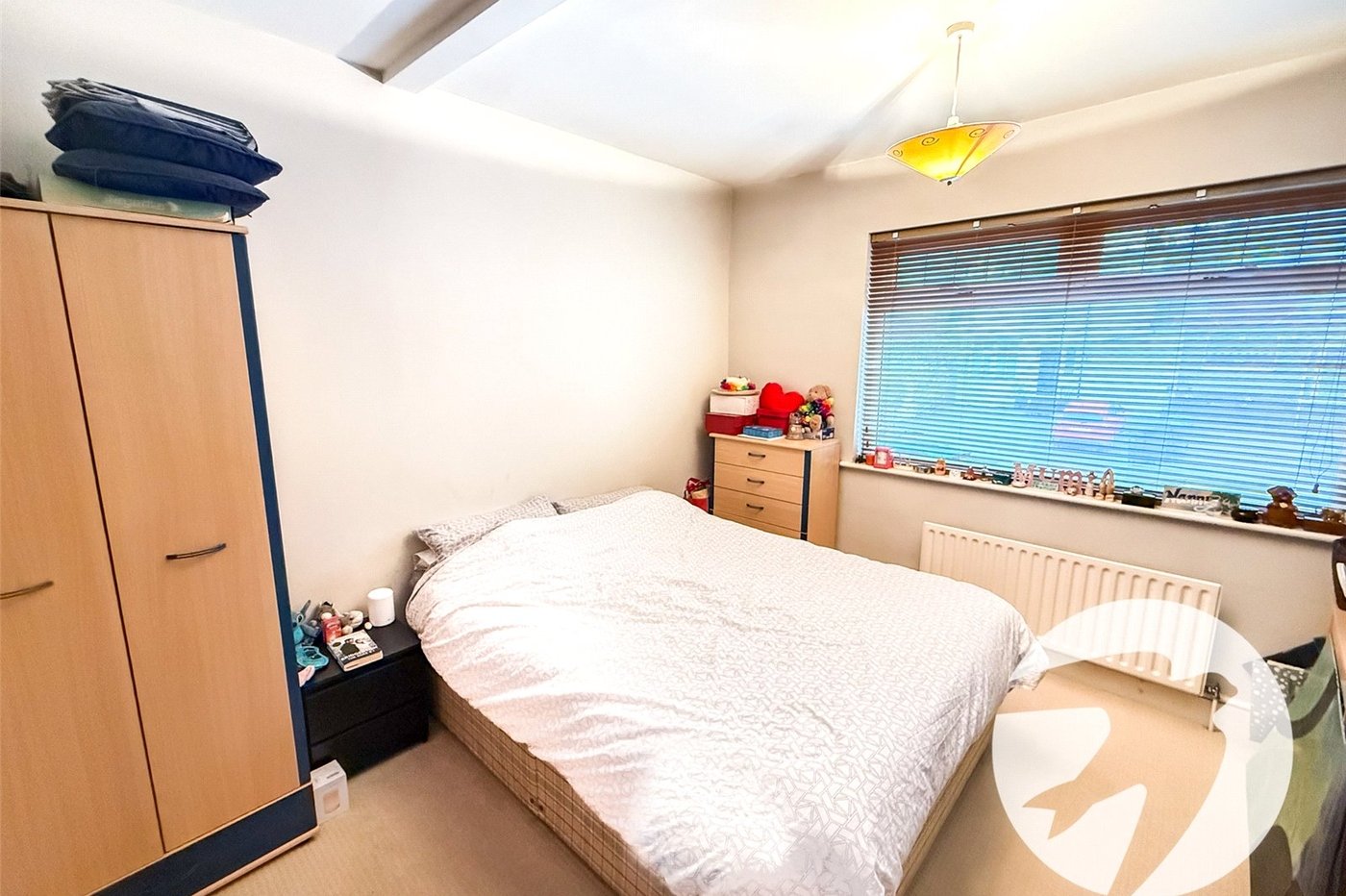 4 bedroom house for sale in London | Robinson Jackson