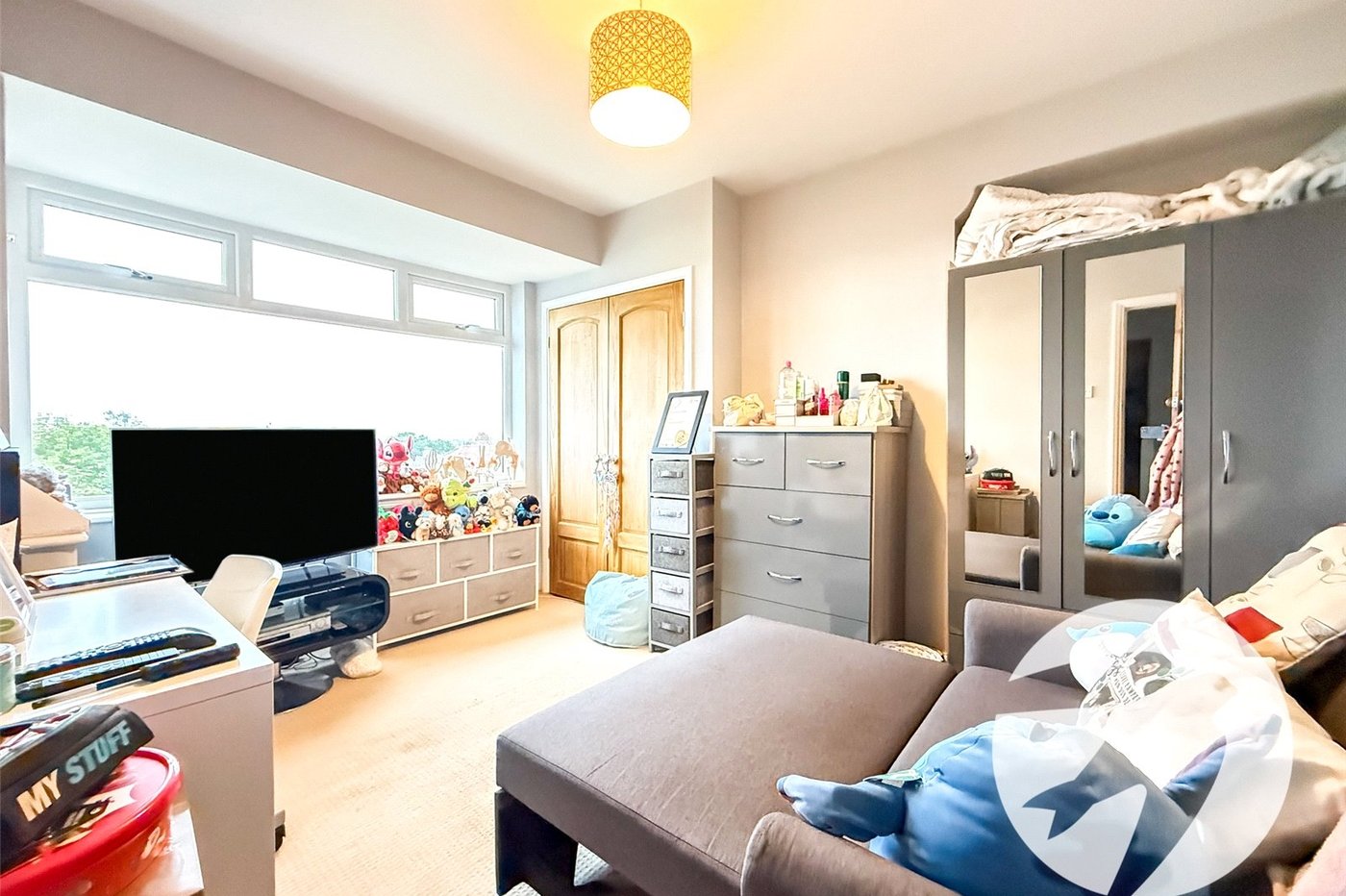4 bedroom house for sale in London | Robinson Jackson