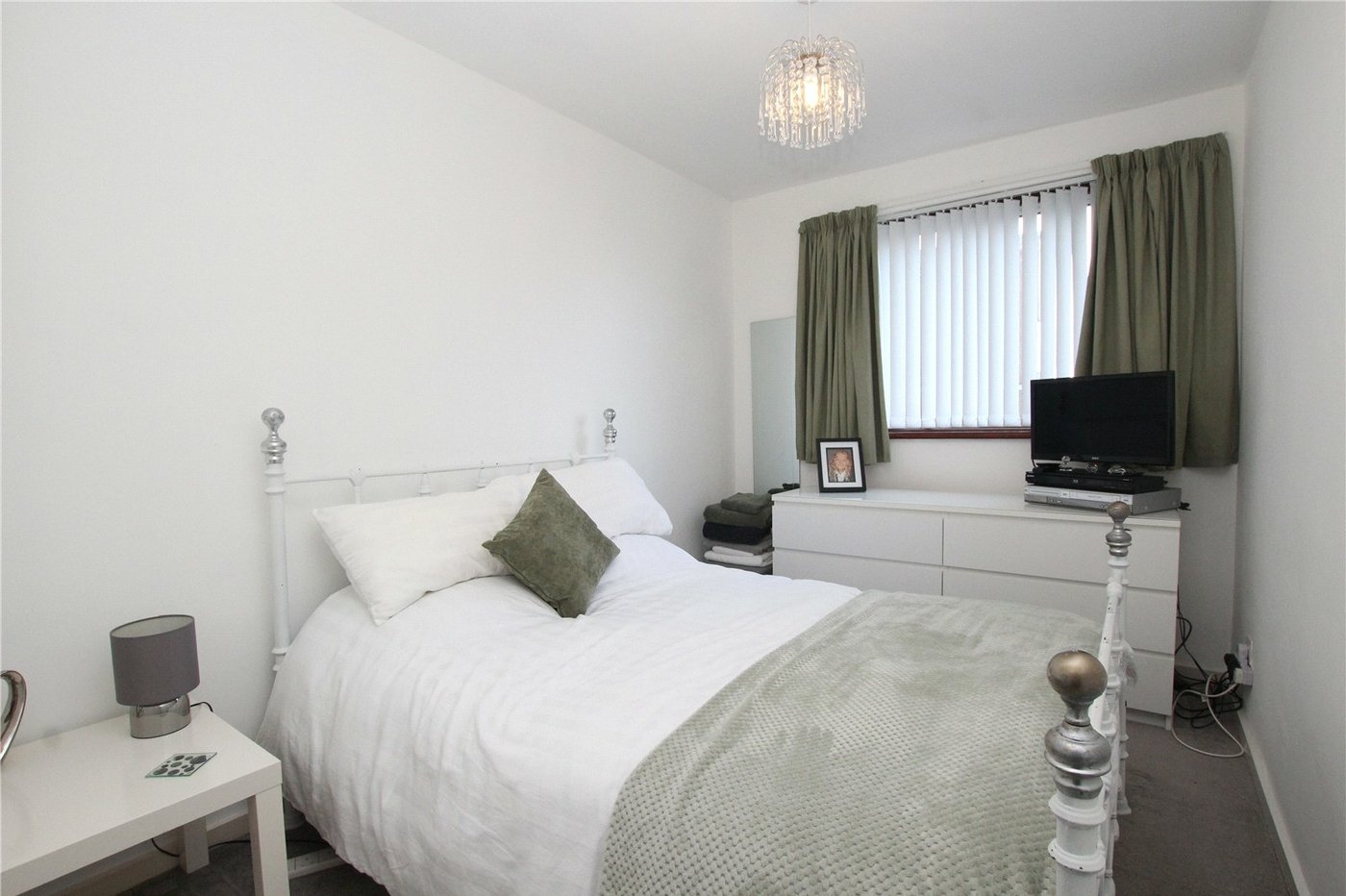 2 bedroom property for sale in Shooters Hill | Robinson Jackson