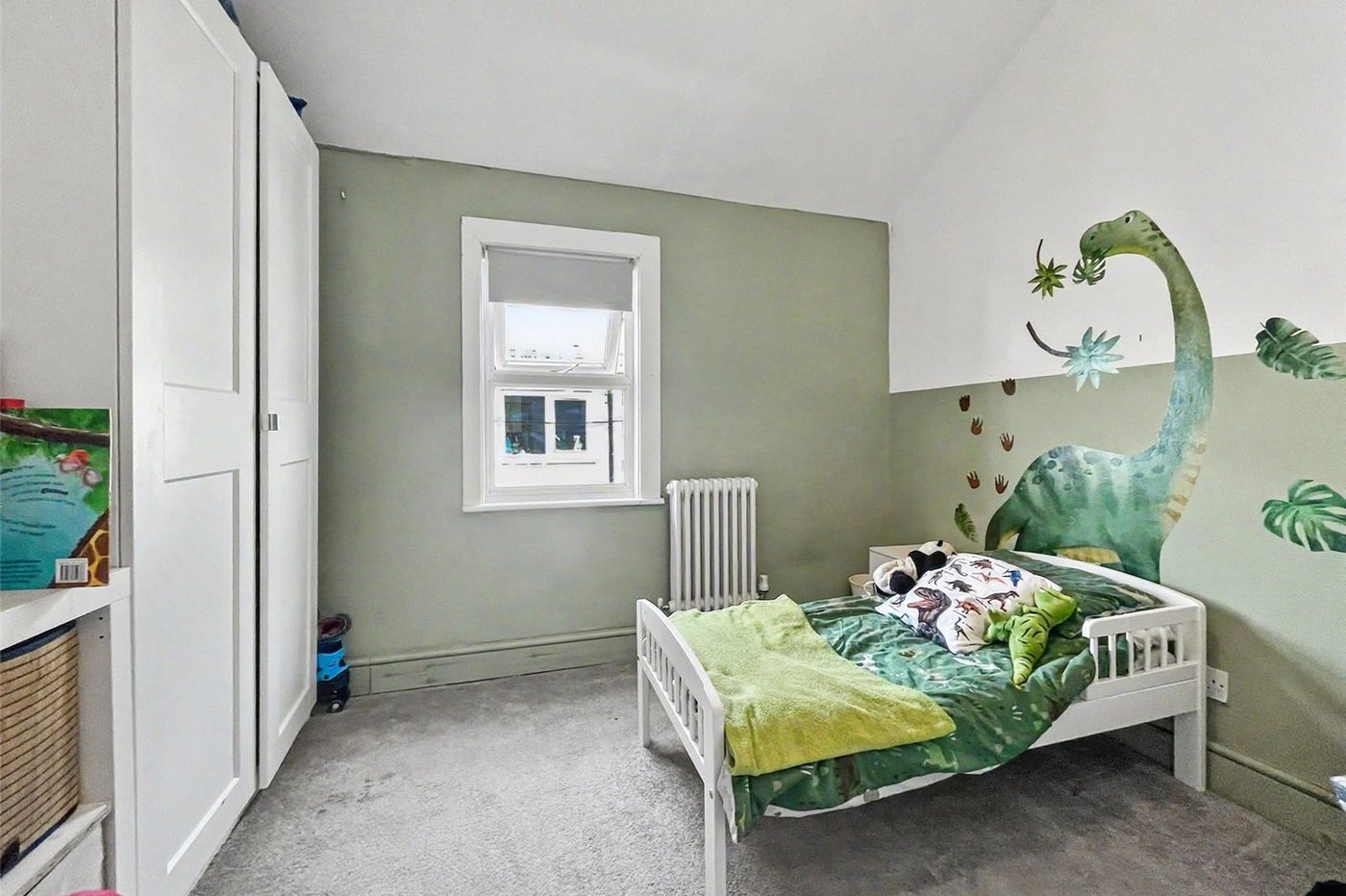 4 bedroom house for sale in Gillingham | Robinson Michael & Jackson
