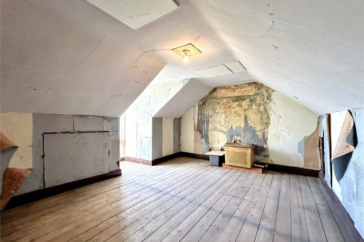 4 bedroom house for sale in Gillingham | Robinson Michael & Jackson