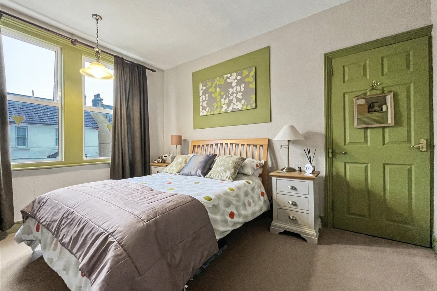 4 bedroom house for sale in Gillingham | Robinson Michael & Jackson