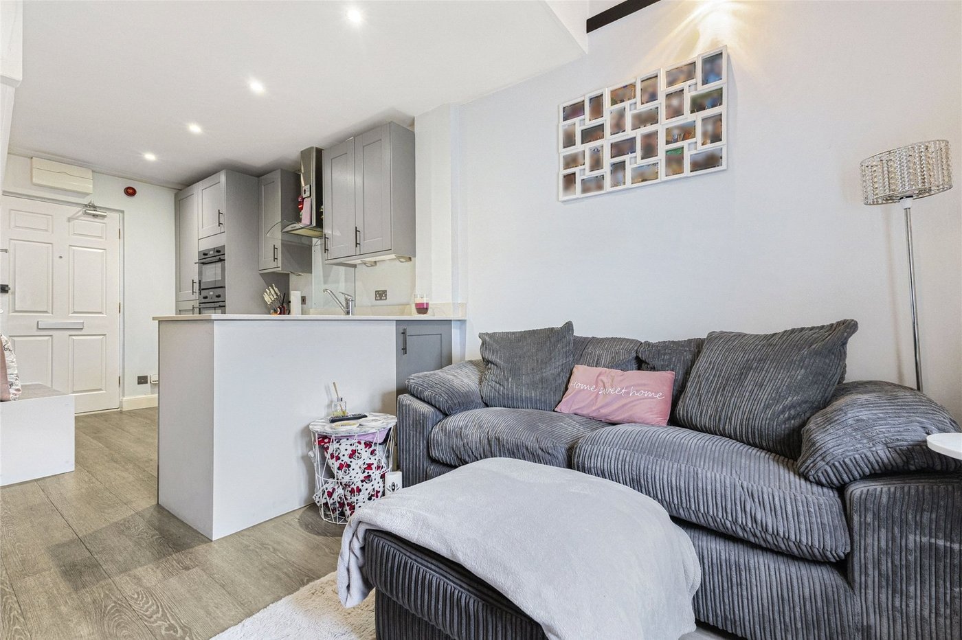 1 bedroom property for sale in Gravesend | Robinson Michael & Jackson