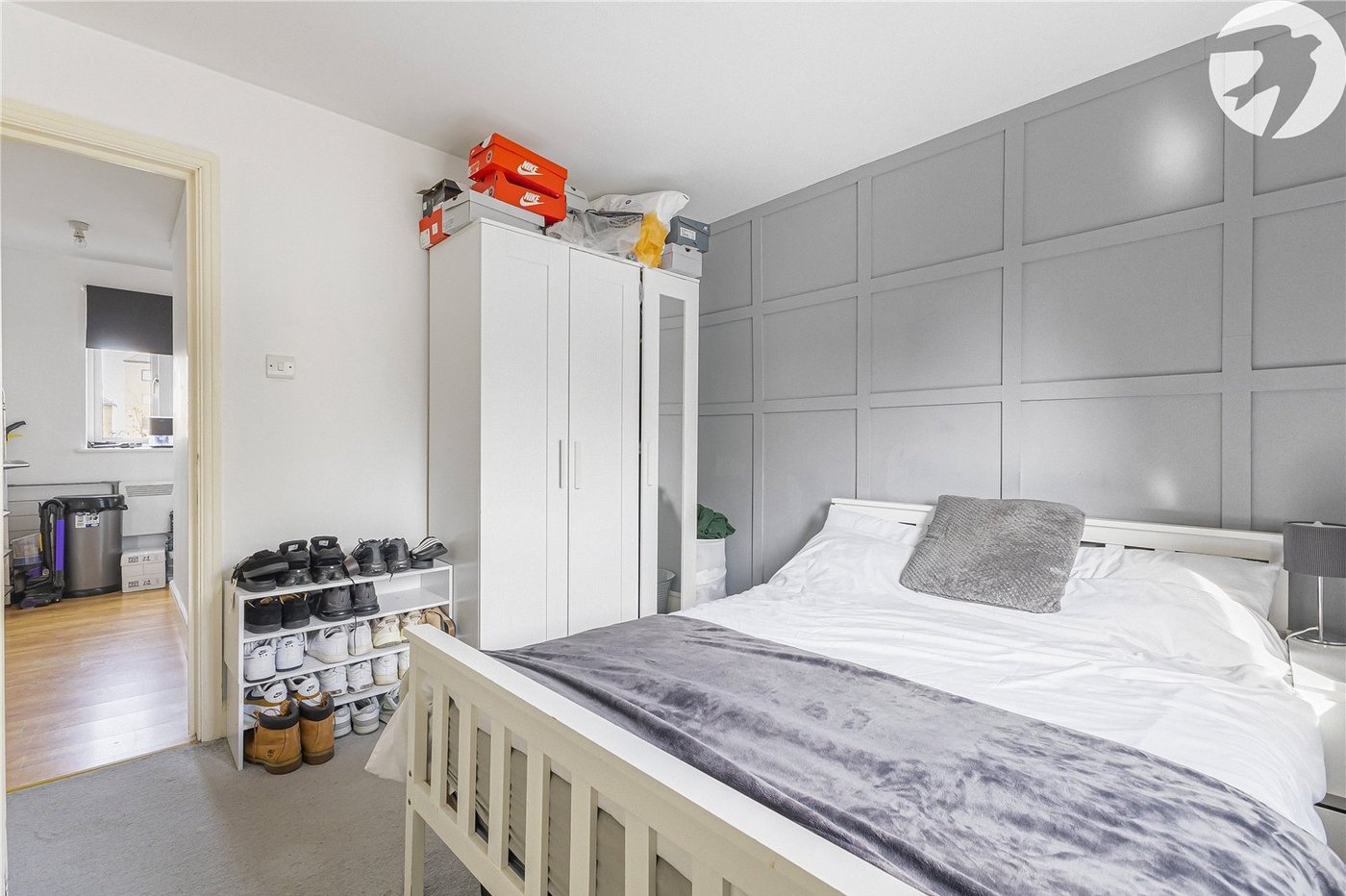 1 bedroom property for sale in Gravesend | Robinson Michael & Jackson