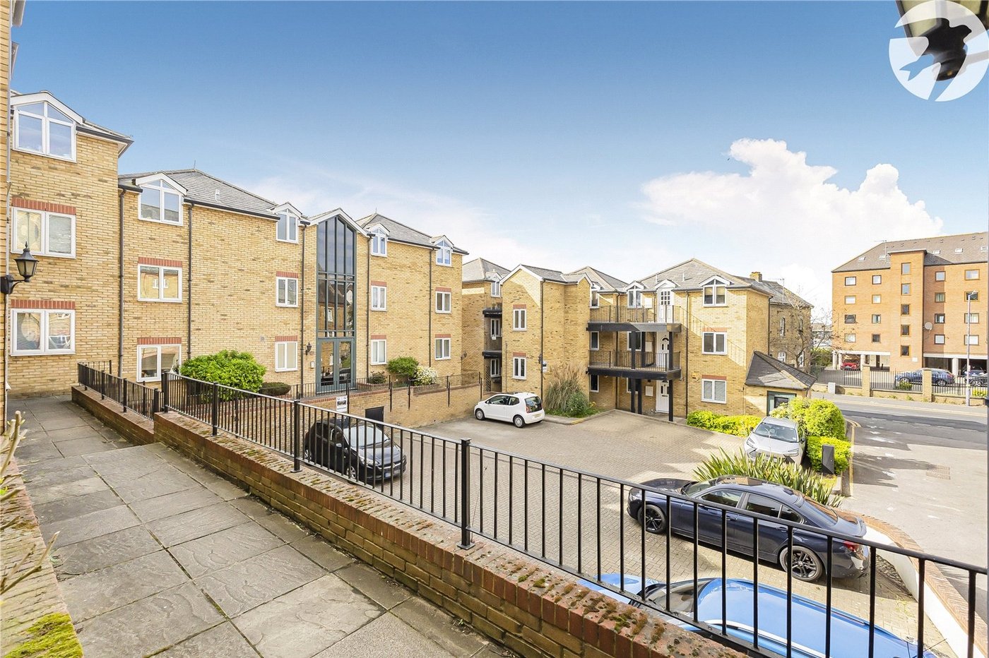 1 bedroom property for sale in Gravesend | Robinson Michael & Jackson