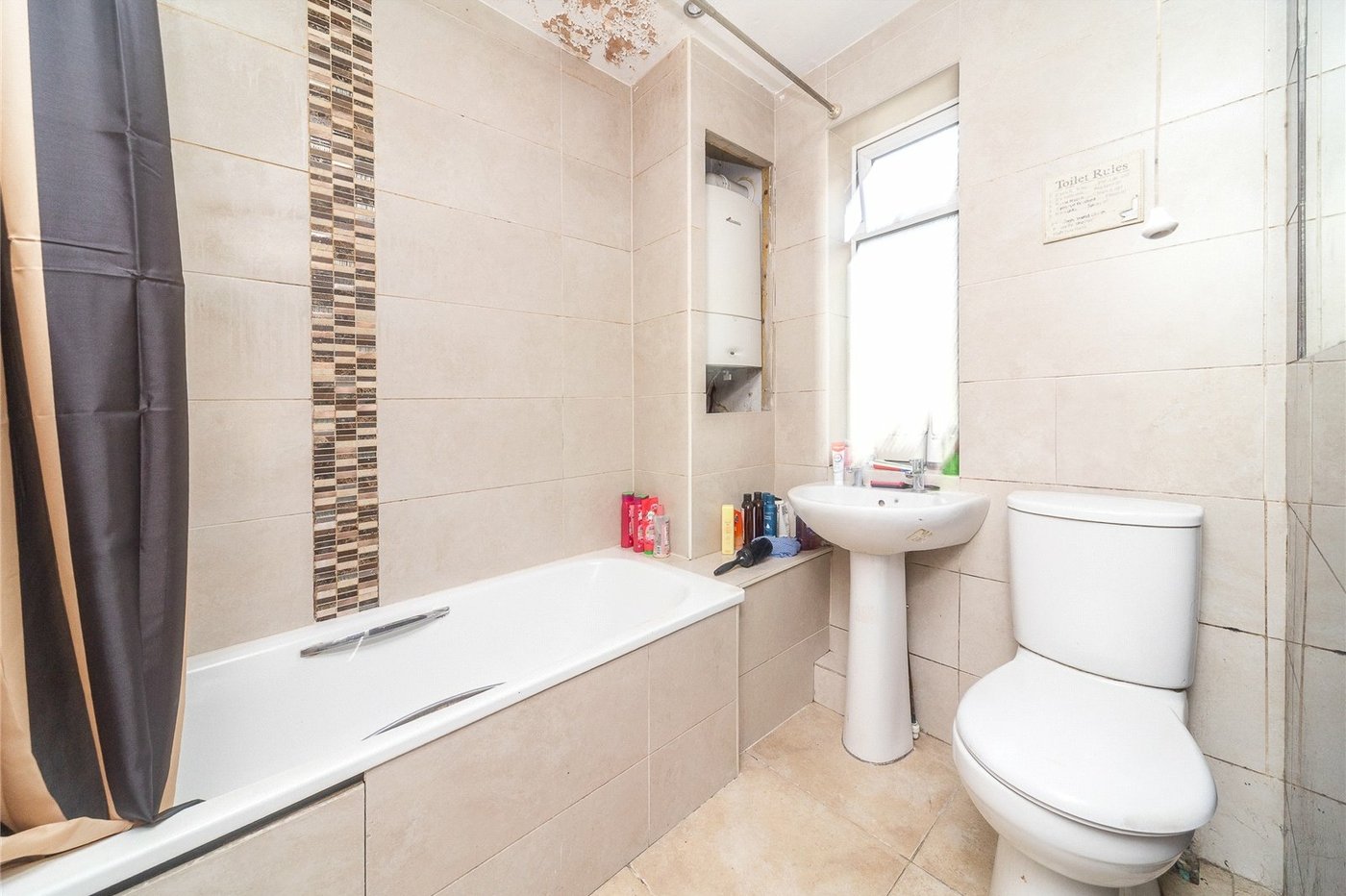 4 bedroom house for sale in Welling | Robinson Jackson