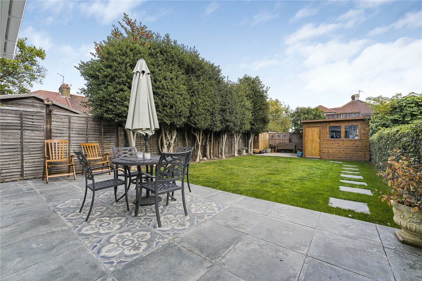 4 bedroom house for sale in Welling | Robinson Jackson