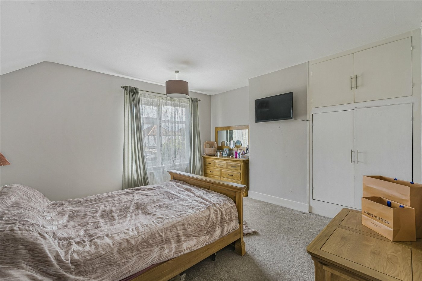 4 bedroom house for sale in Welling | Robinson Jackson