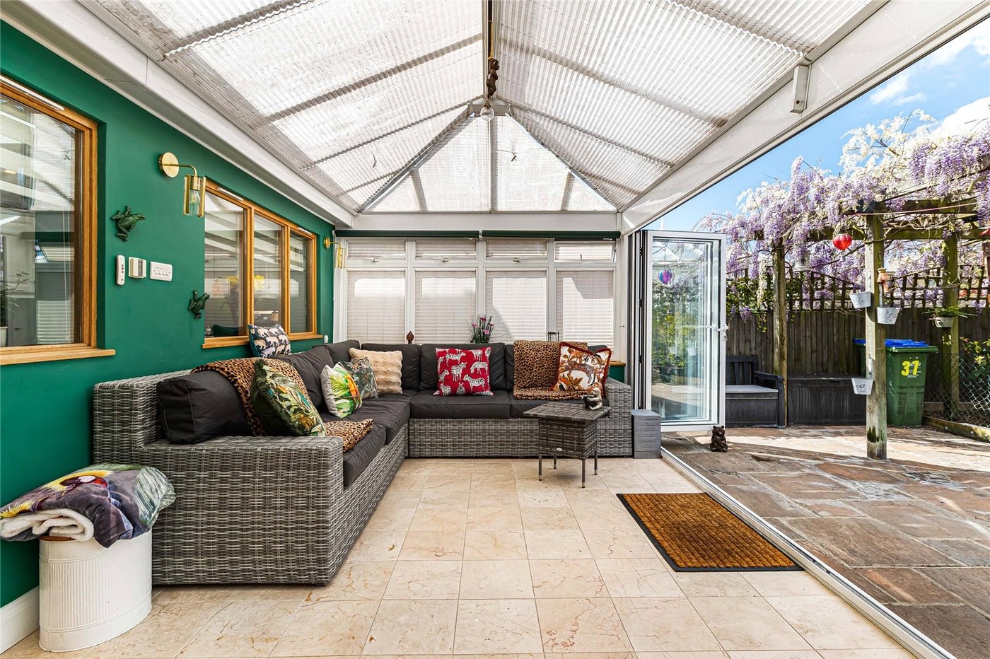 4 bedroom house for sale in Welling | Robinson Jackson