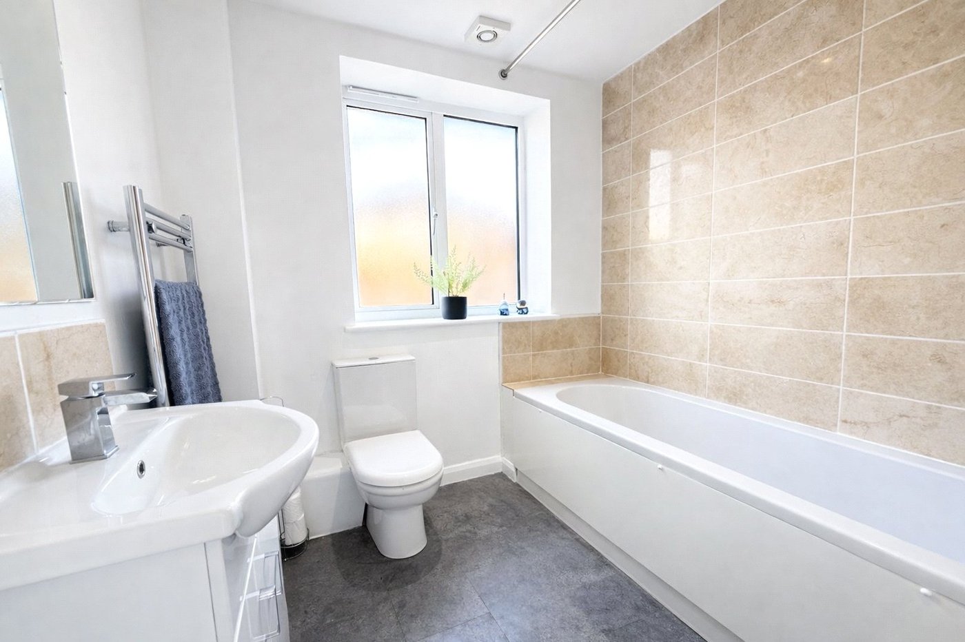1 bedroom property for sale in London | Robinson Jackson