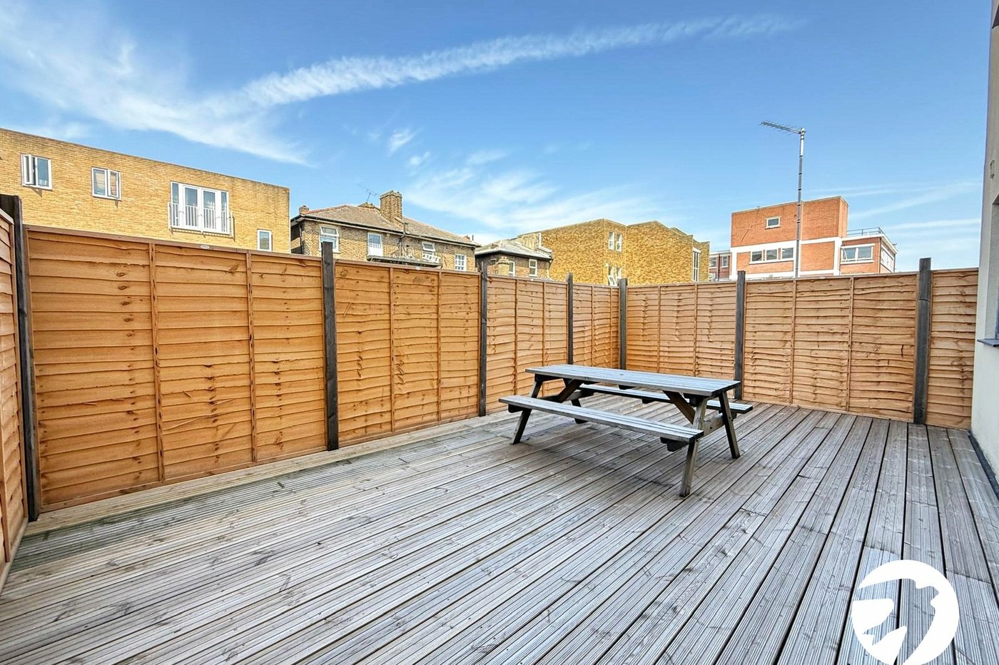 1 bedroom property for sale in London | Robinson Jackson