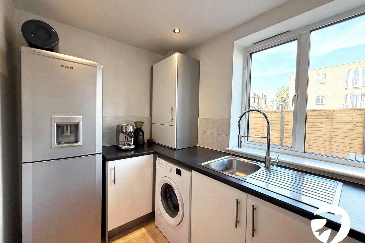 1 bedroom property for sale in London | Robinson Jackson