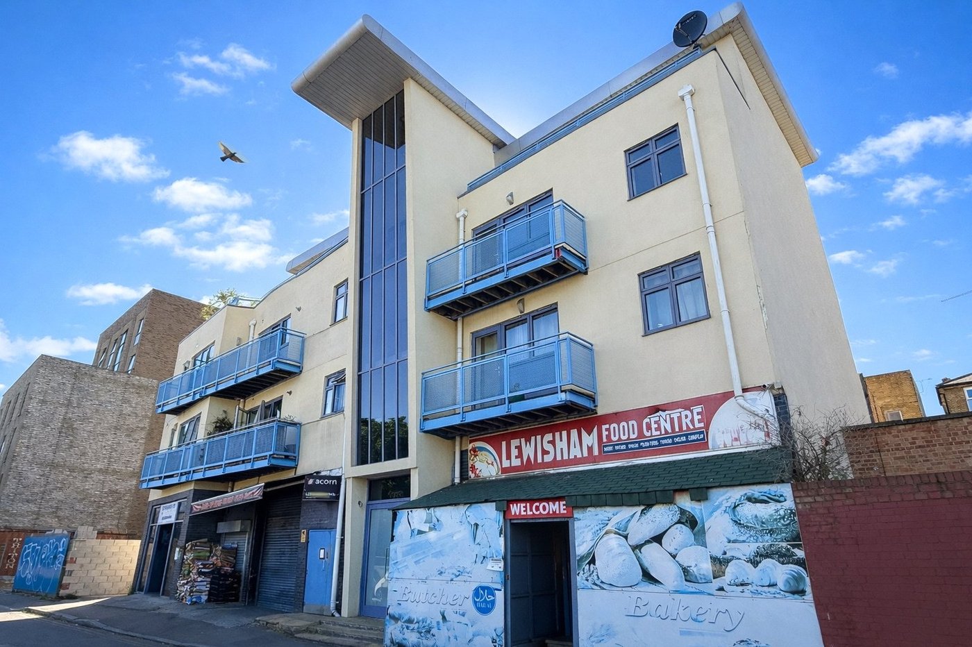 1 bedroom property for sale in London | Robinson Jackson