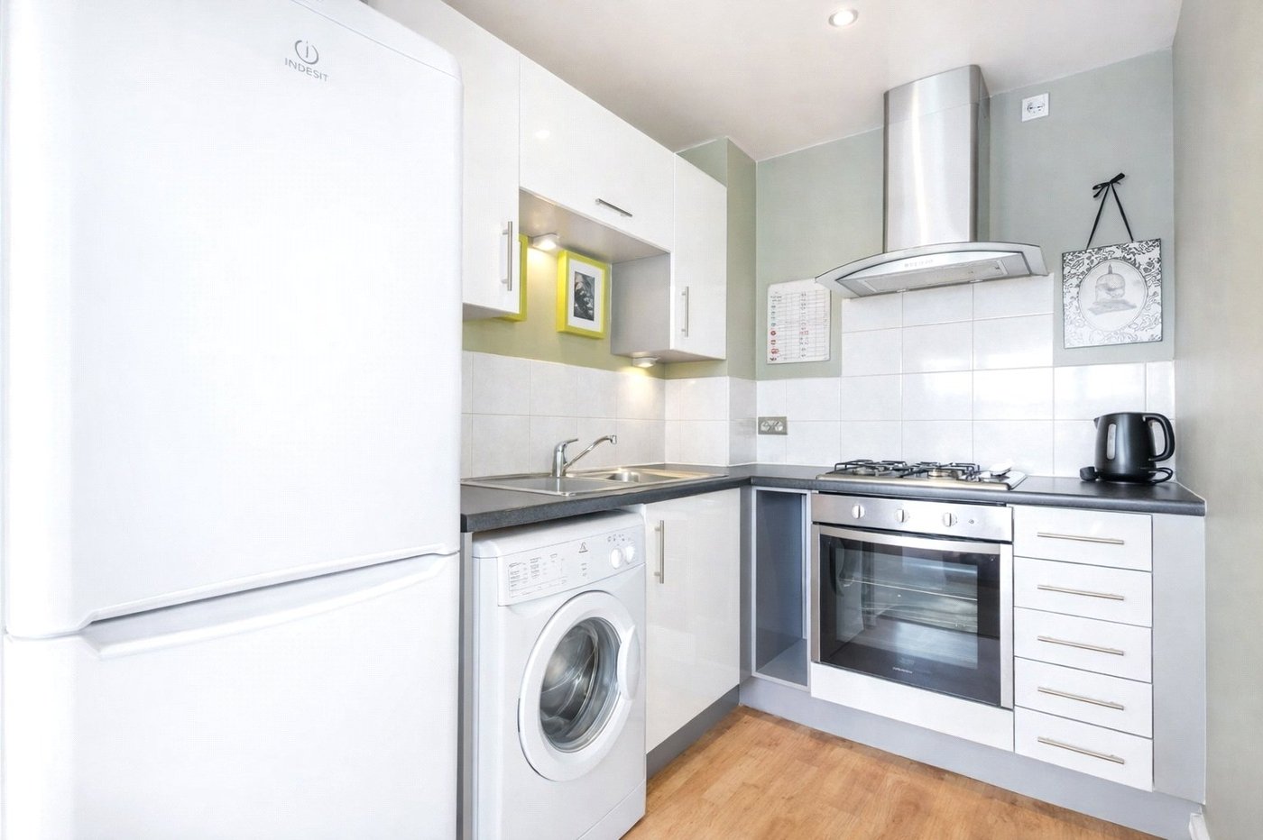 1 bedroom property for sale in London | Robinson Jackson