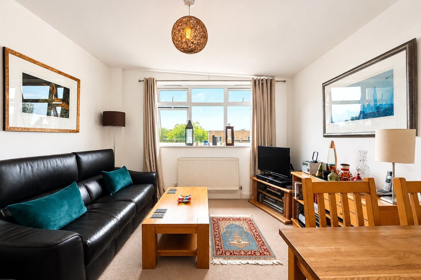 1 bedroom property for sale in London | Robinson Jackson