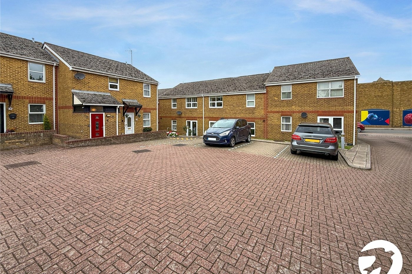 1 bedroom property for sale in West Street | Robinson Michael & Jackson