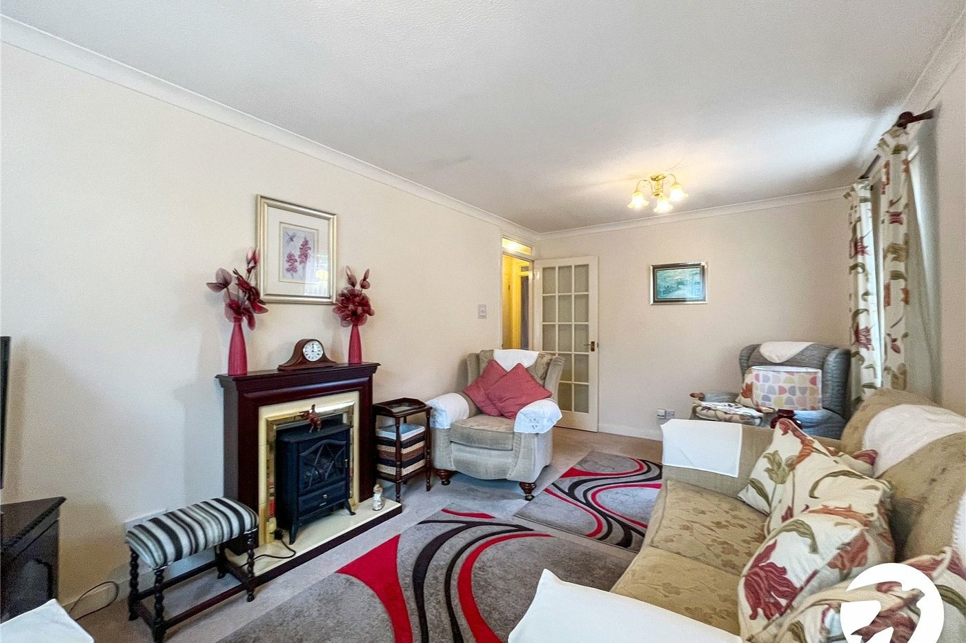 1 bedroom property for sale in West Street | Robinson Michael & Jackson