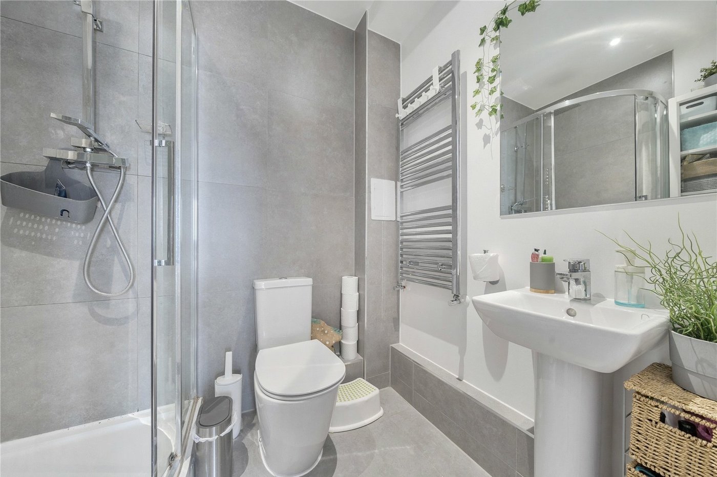 2 bedroom property for sale in Forest Hill | Robinson Jackson