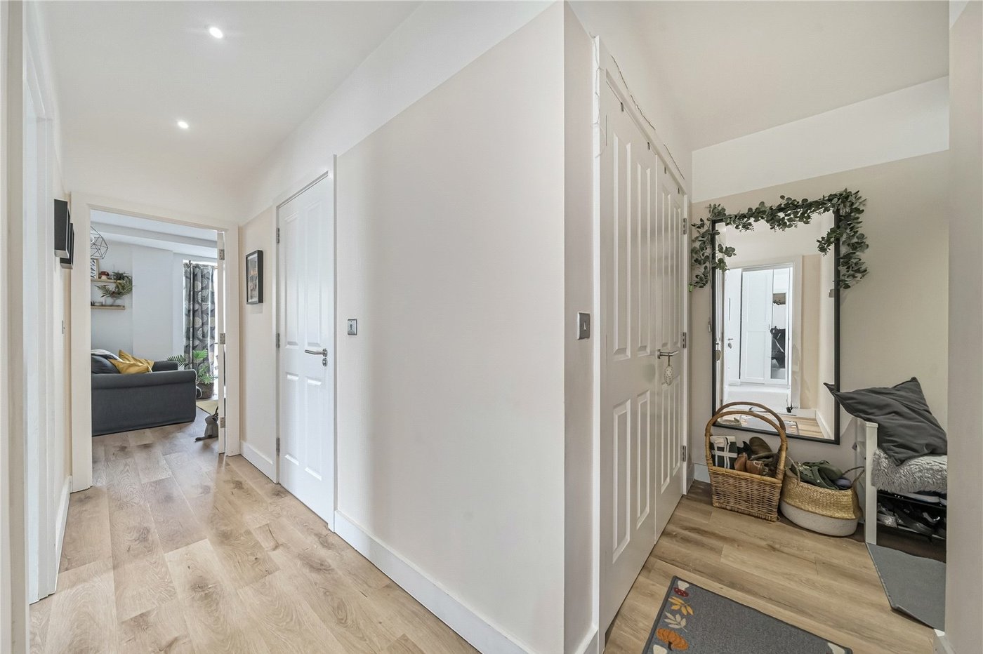 2 bedroom property for sale in Forest Hill | Robinson Jackson