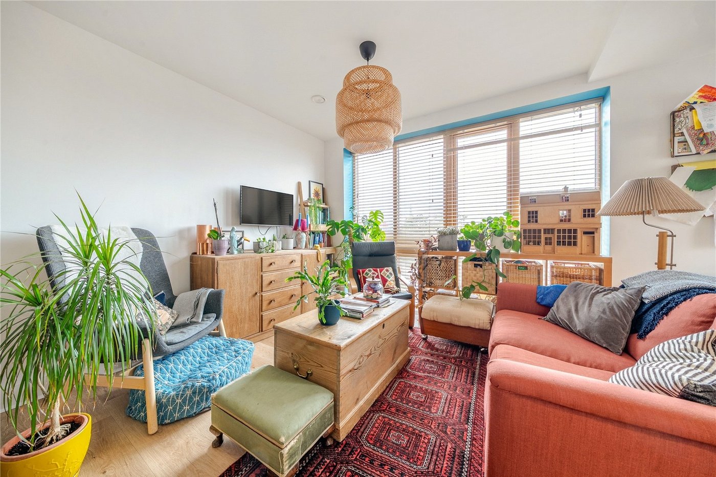 2 bedroom property for sale in Forest Hill | Robinson Jackson