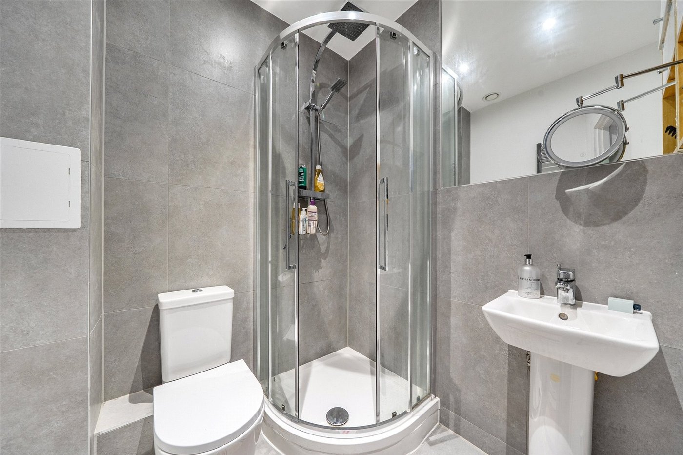 3 bedroom property for sale in Forest Hill | Robinson Jackson
