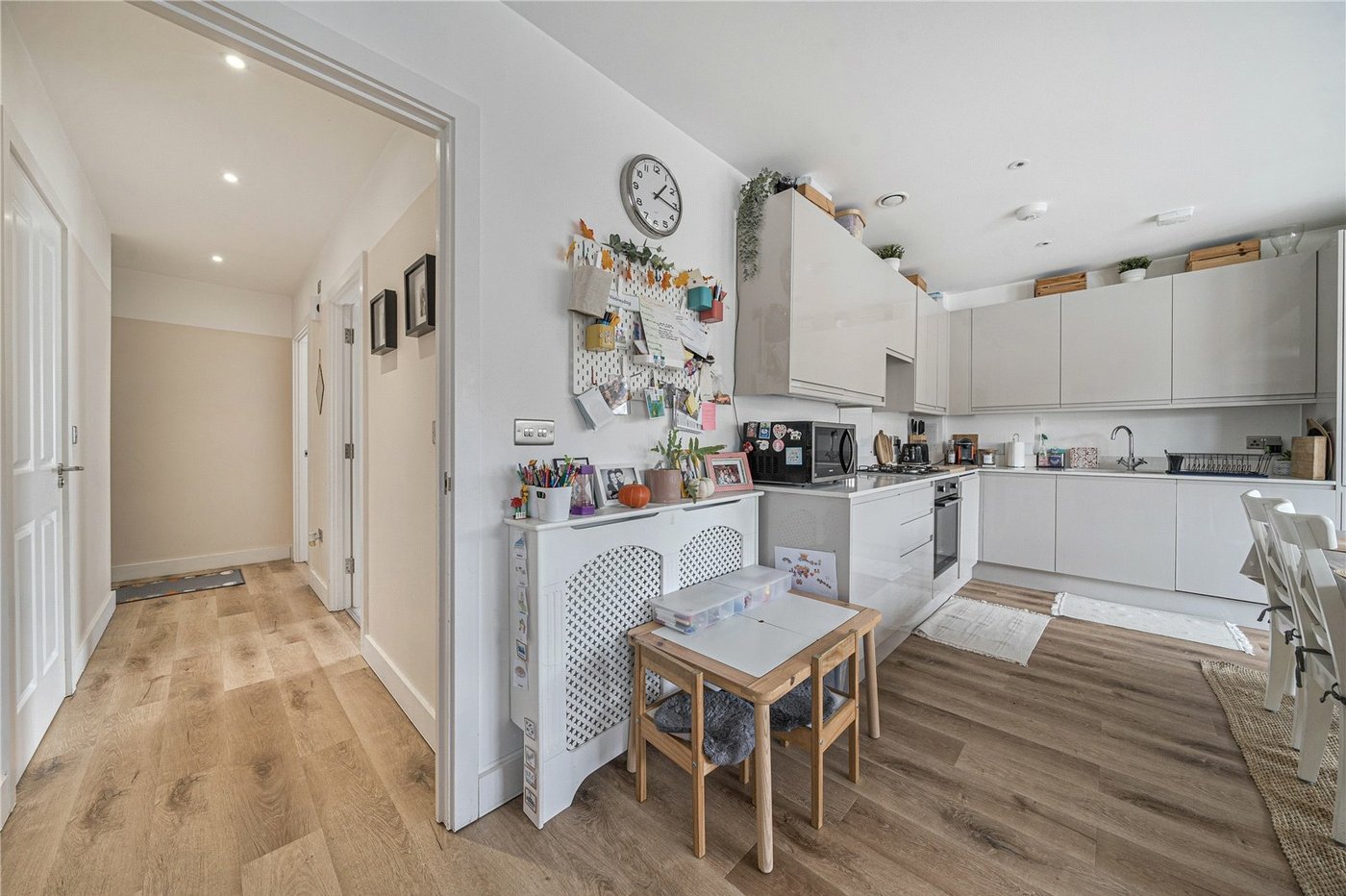 2 bedroom property for sale in  | Robinson Jackson