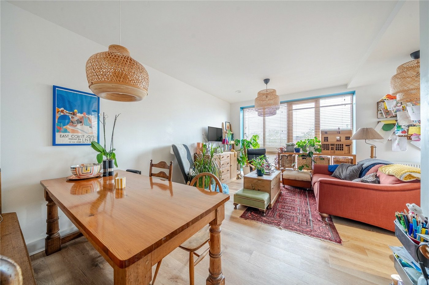 2 bedroom property for sale in  | Robinson Jackson