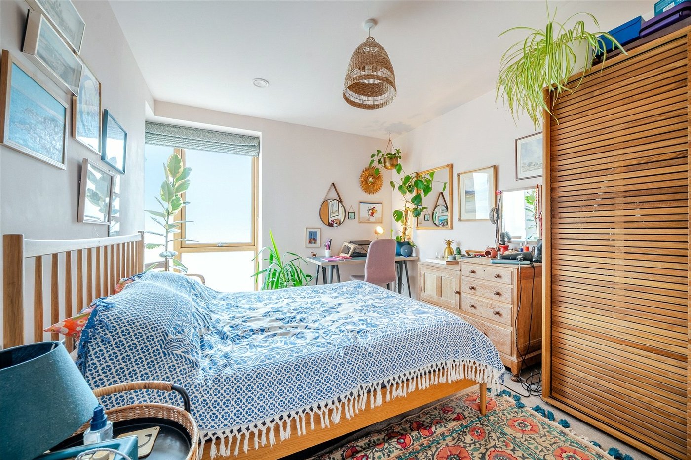 2 bedroom property for sale in  | Robinson Jackson