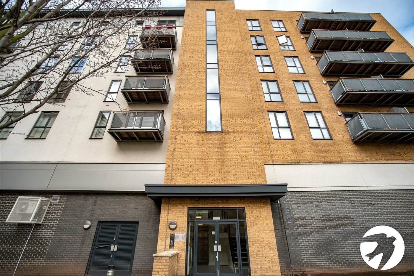 2 bedroom property for sale in Belvedere | Robinson Jackson